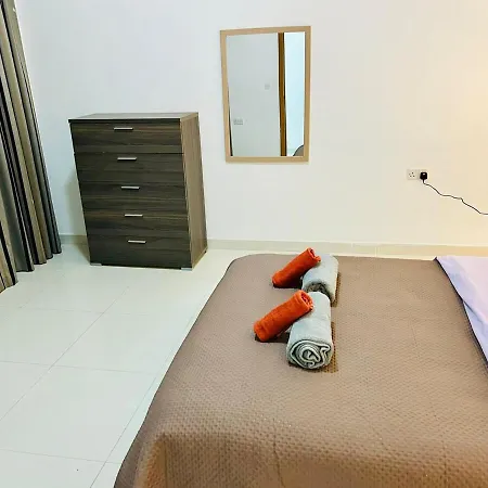 Huge And Stylish, St Julian's 2br With 2 Baths