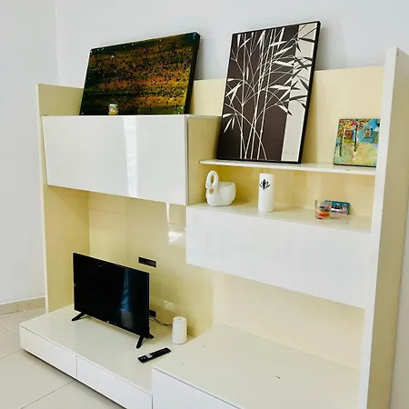 Apartamento Huge And Stylish, St Julian's 2br With 2 Baths San Julián