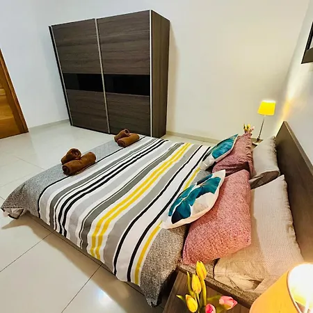 Apartment Huge And Stylish, St Julian's 2br With 2 Baths Saint Julian's