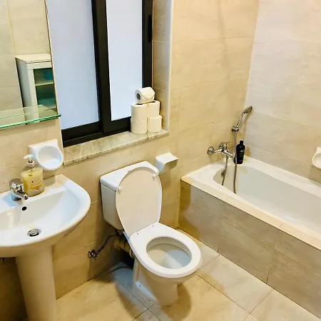 아파트 Huge And Stylish, St Julian's 2br With 2 Baths Saint Julian's