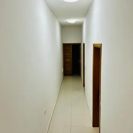 Huge And Stylish, St Julian's 2br With 2 Baths Apartment *