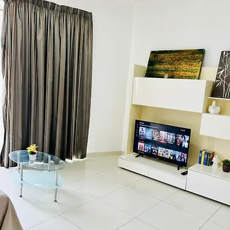 아파트 Huge And Stylish, St Julian's 2br With 2 Baths