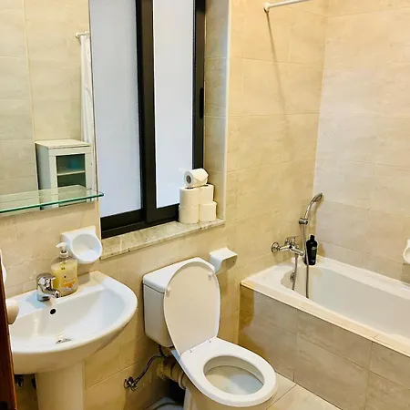 Huge And Stylish, St Julian's 2br With 2 Baths Lejlighed