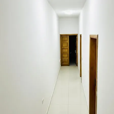 Huge And Stylish, St Julian's 2br With 2 Baths *