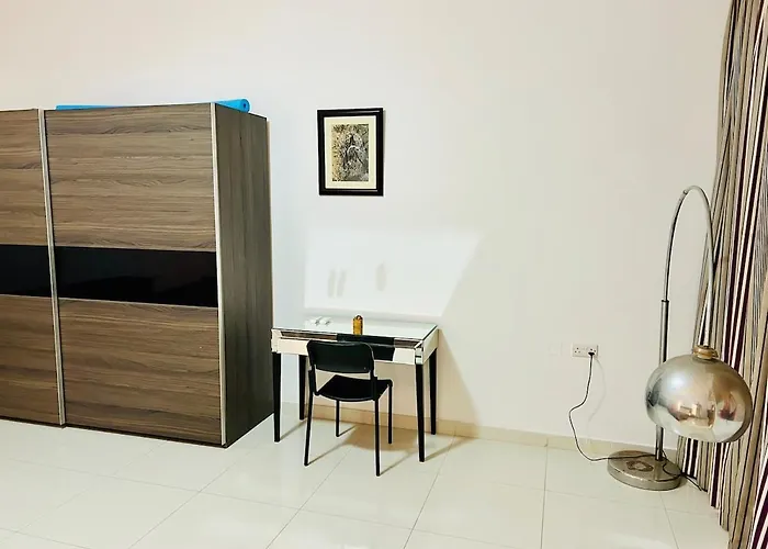 Huge And Stylish, St Julian's 2br With 2 Baths Appartamento *